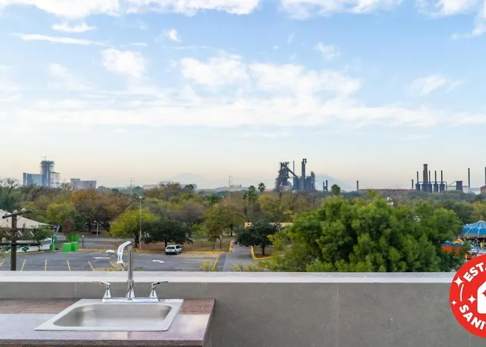 Econosuites Fundidora Monterrey