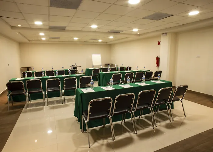 Hotel Plaza Calzada Monterrey